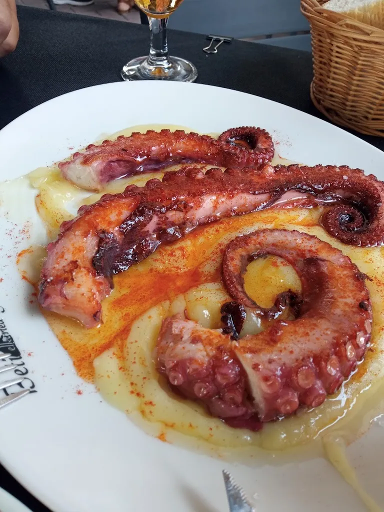 Sara.lazkao_Joxepane Herri Ostatua_Zaldibia_review