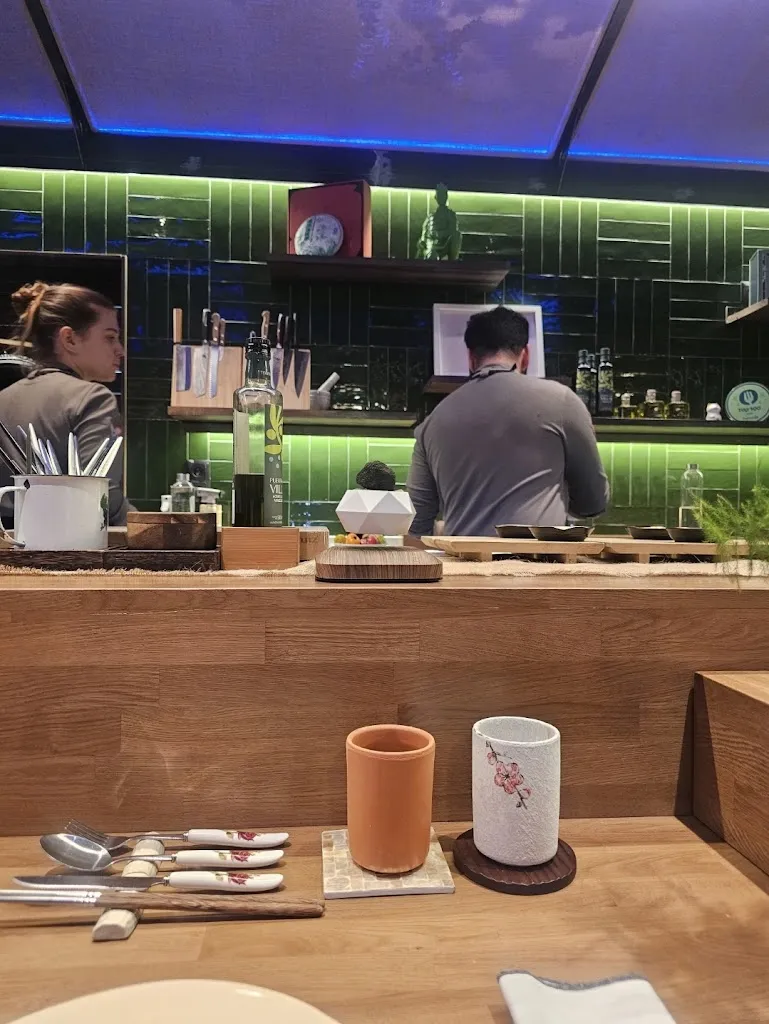 Lennon Andrades_El Invernadero Rodrigo de la Calle_Viveros_recensione