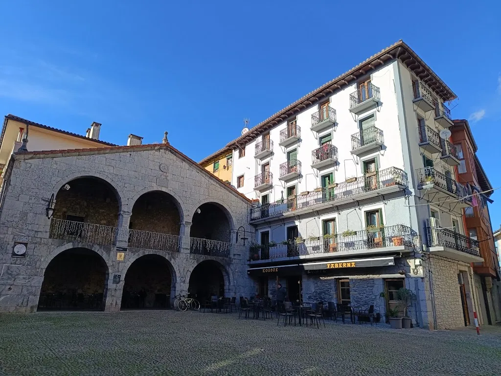 Isabel García Girón_Koiote Taberna_Zestoa_review