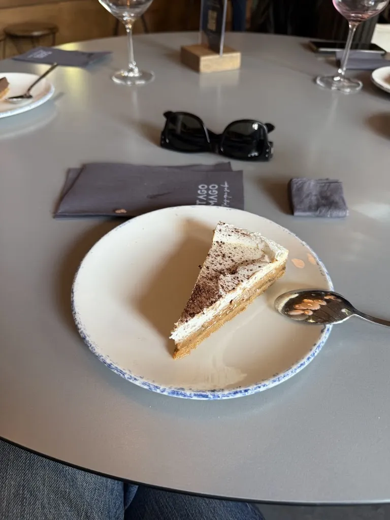 Ainur Kozhabek_Saona TAGOMAGO Madrid_Viveros_review