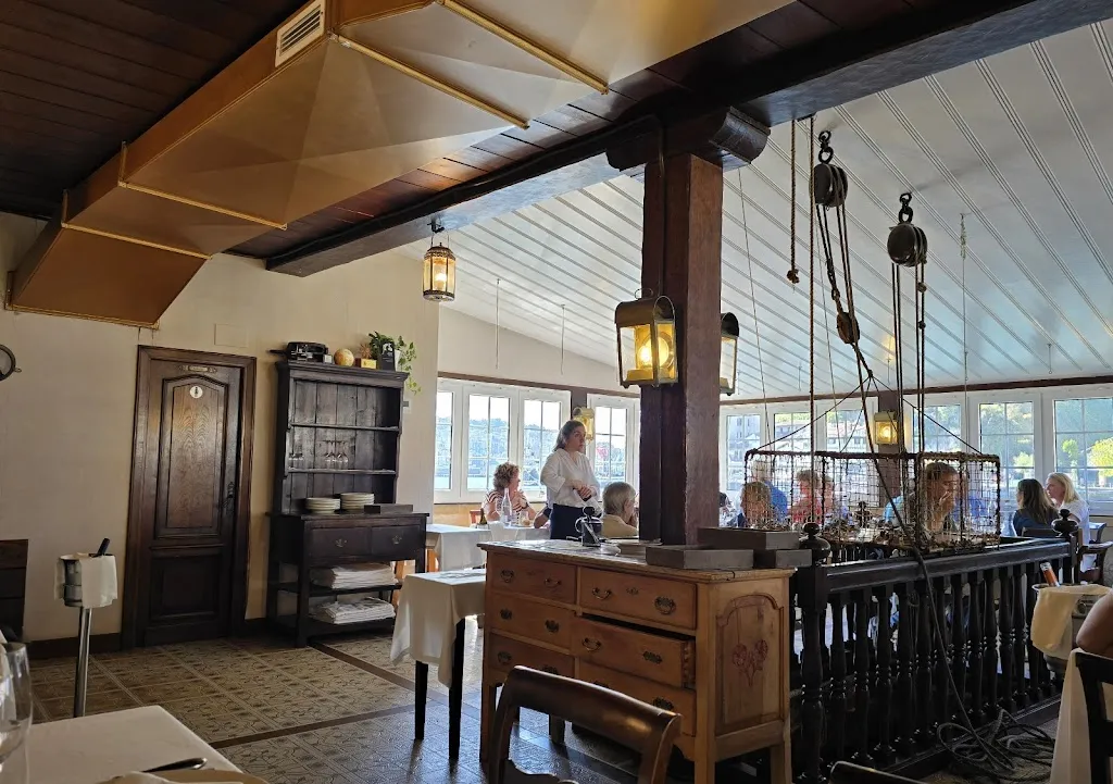 Casa Cámara jatetxea_Pasaia_slider_image_3