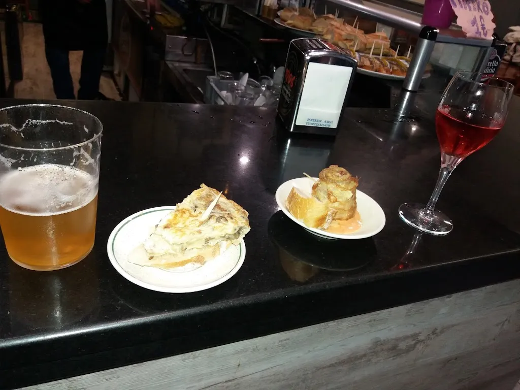 Leunda Taberna restaurant in Pasaia