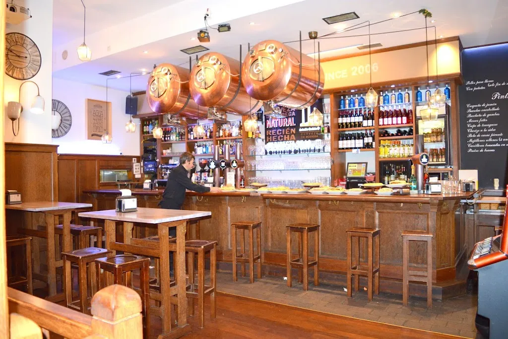 Bar restaurante La Cerve restaurant in Pasaia