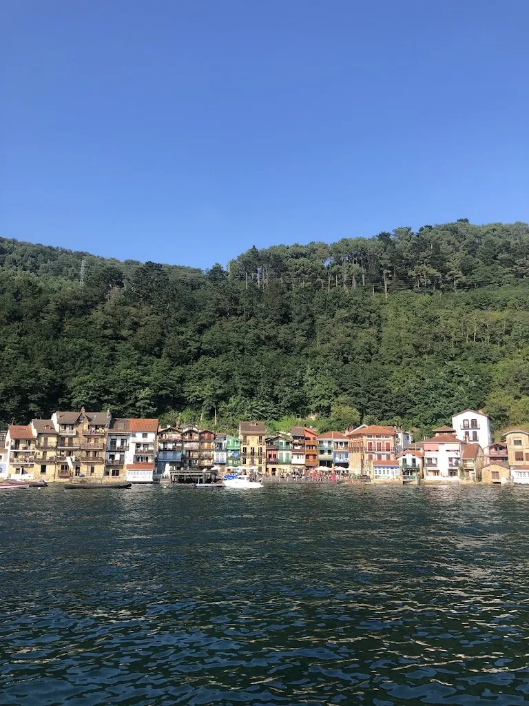 Katie McGuinness_Ziaboga jatetxea_Pasaia_review