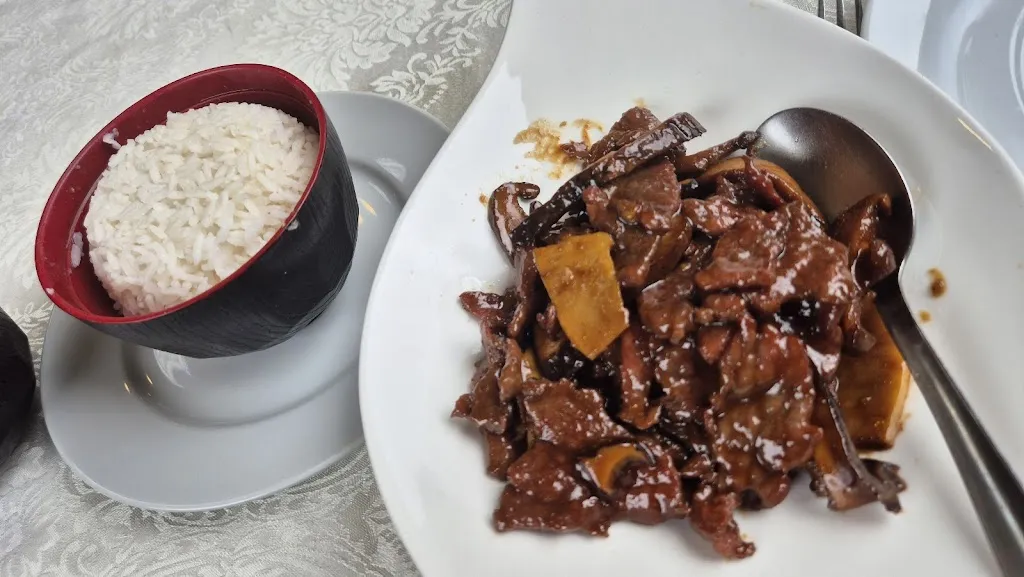 Vladimir Balaz_Fukelai Comida Asiática_Pasaia_review