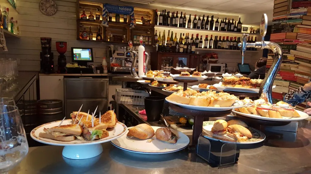 Taberna Bidezar_Urretxu_slider_image_3