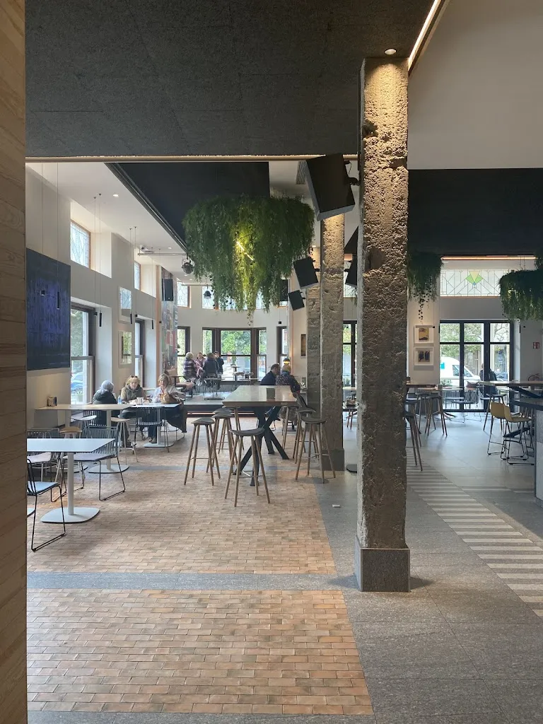 Anand Enebral_Tolosako frontoia_Tolosa_review