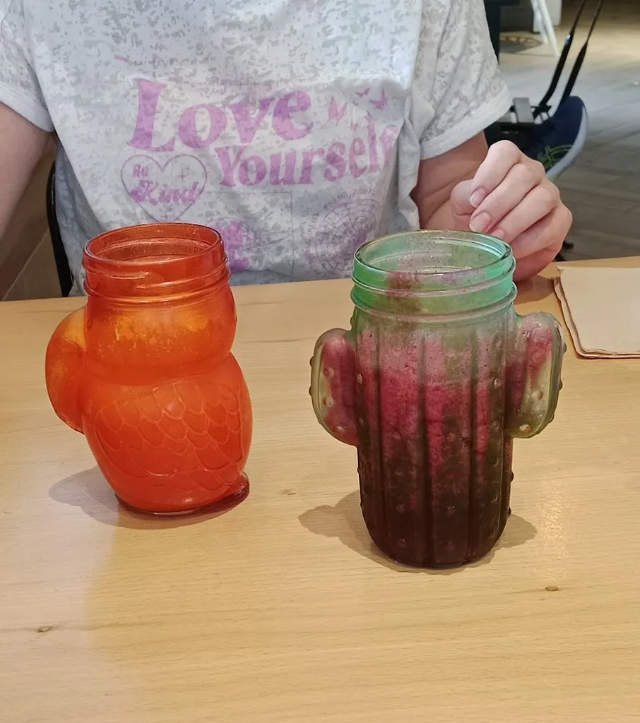 Ana Valdes_Mandduka_Tolosa_review