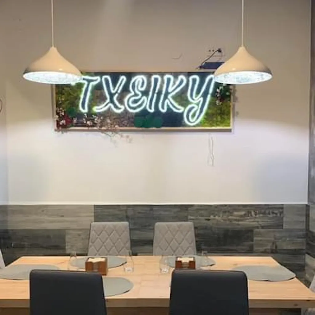 Bar Restaurante Txeiky_Tolosa_slider_image_1