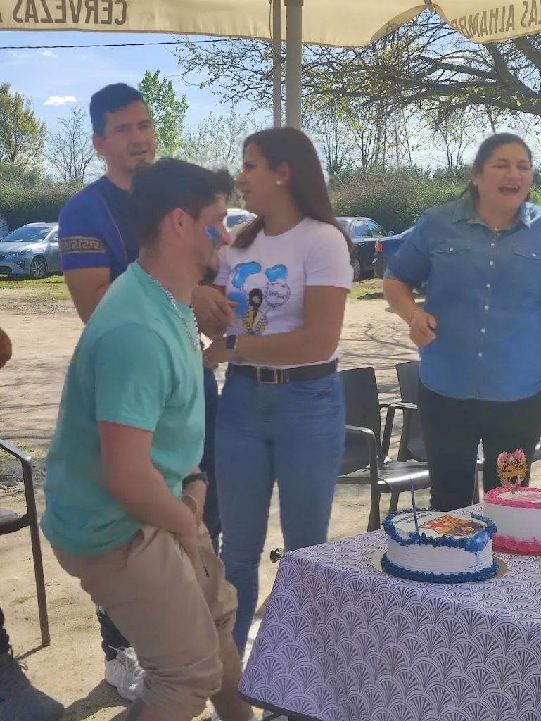 Carmen Sena_La Finca Fogon Latino_Viveros_review