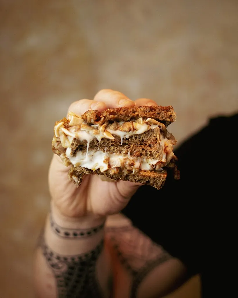 BASKIR TOLOSA_Tolosa_slider_image_3