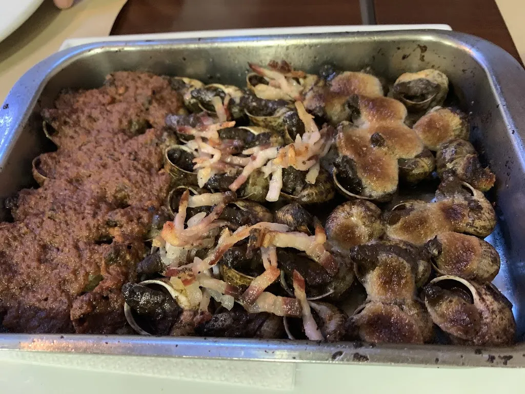 Francesc Grau_Bar Restaurant Aiguaviva_Aiguaviva_review