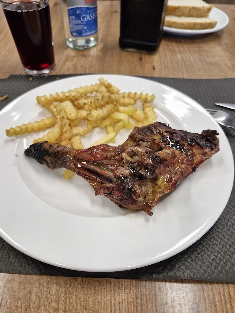 Restaurant Panella_Aiguaviva_slider_image_2