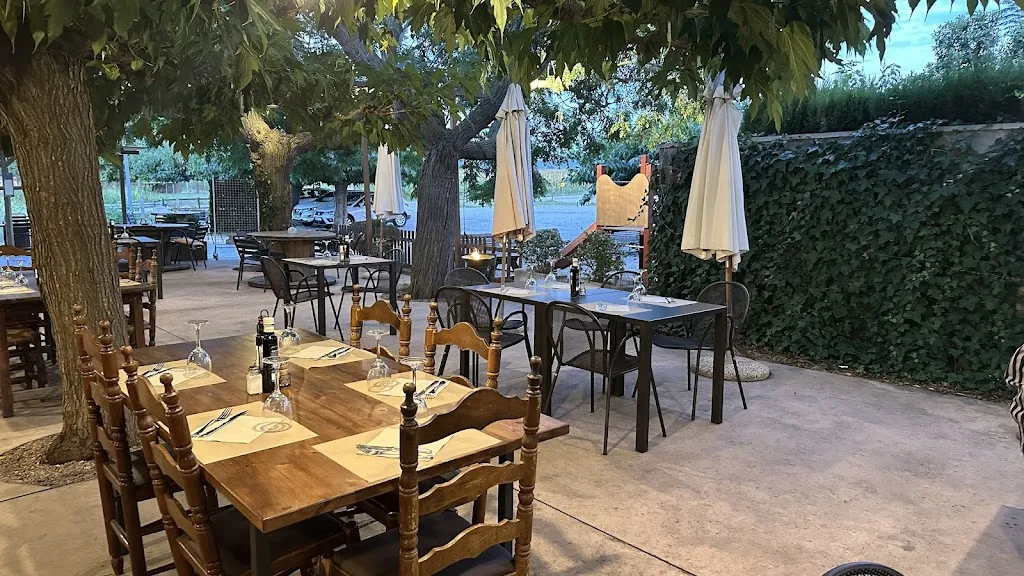 Restaurant Ca la Nati_Albons_slider_image_1