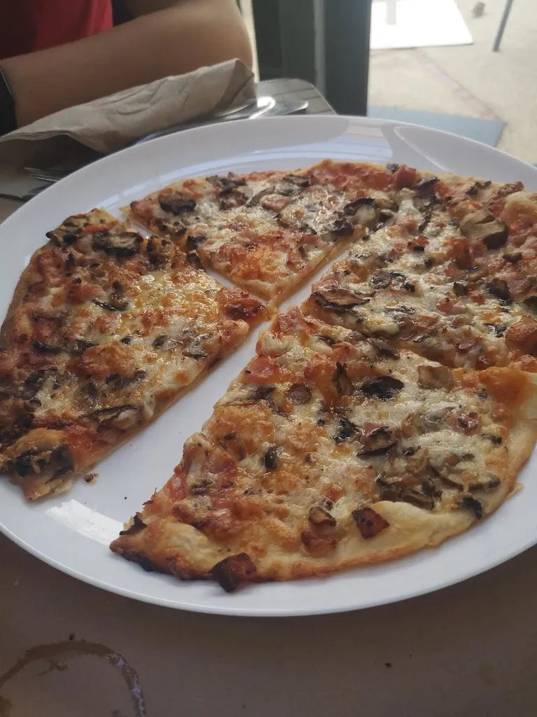 Menu_Bar Centre Social_Albons_image_8