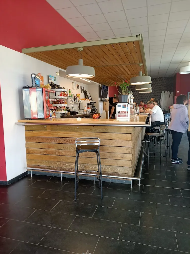 Bar Centre Social restaurant in Albons