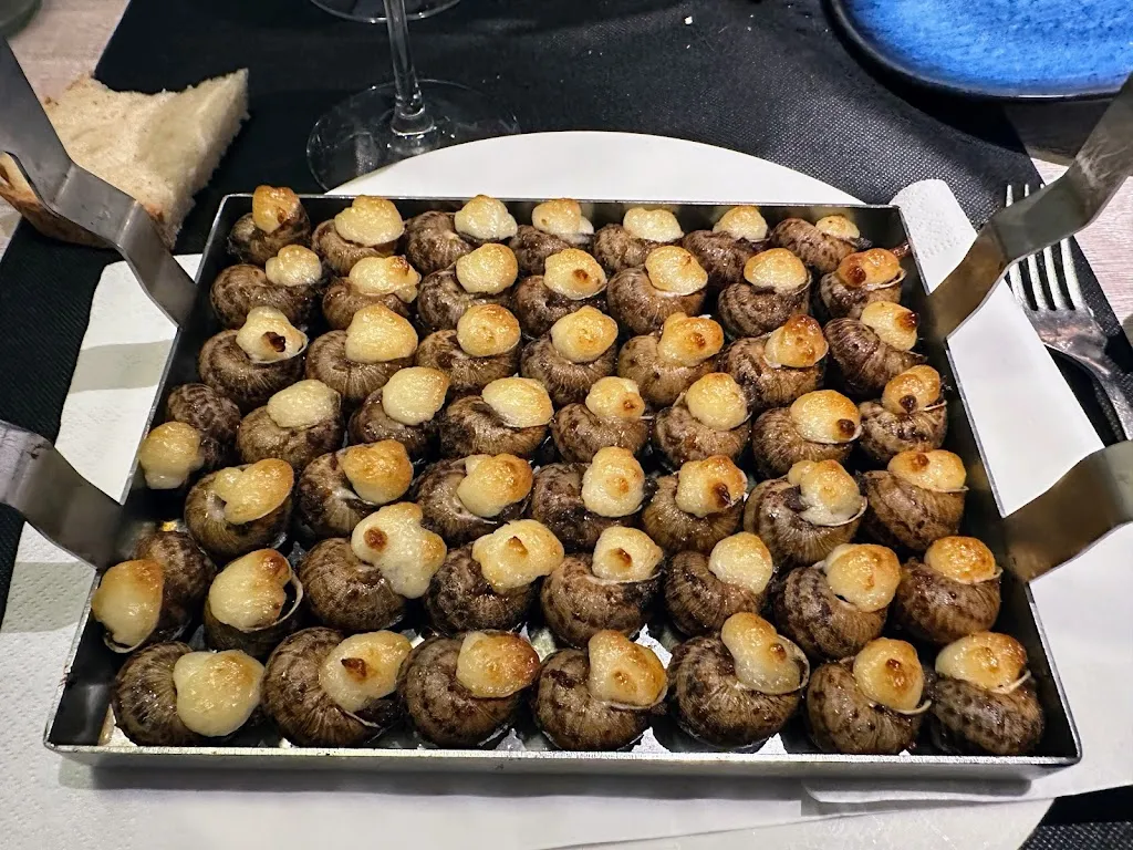 Judith Sol-Dyess_Bar Restaurant El Cafè_Argelaguer_review