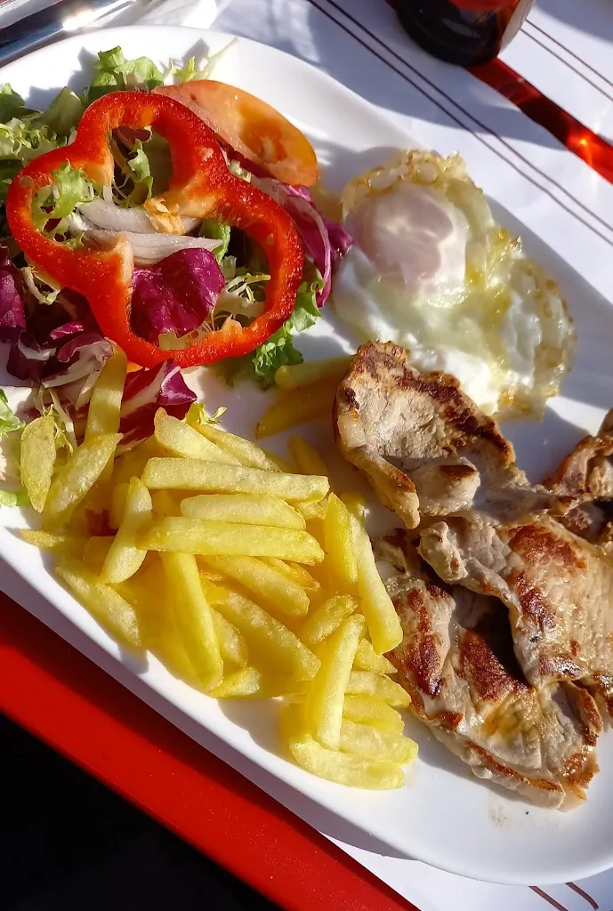 Restaurant Societat d'Avinyonet de Puigventós_Avinyonet de Puigventós_slider_image_3