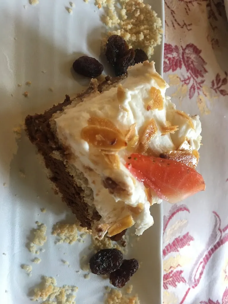 Menu_Casa Emiliana, restaurante con parque infantil_Viveros_image_8