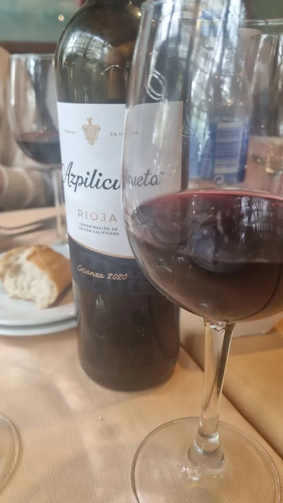 stephy rodas_Casa Emiliana, restaurante con parque infantil_Viveros_review