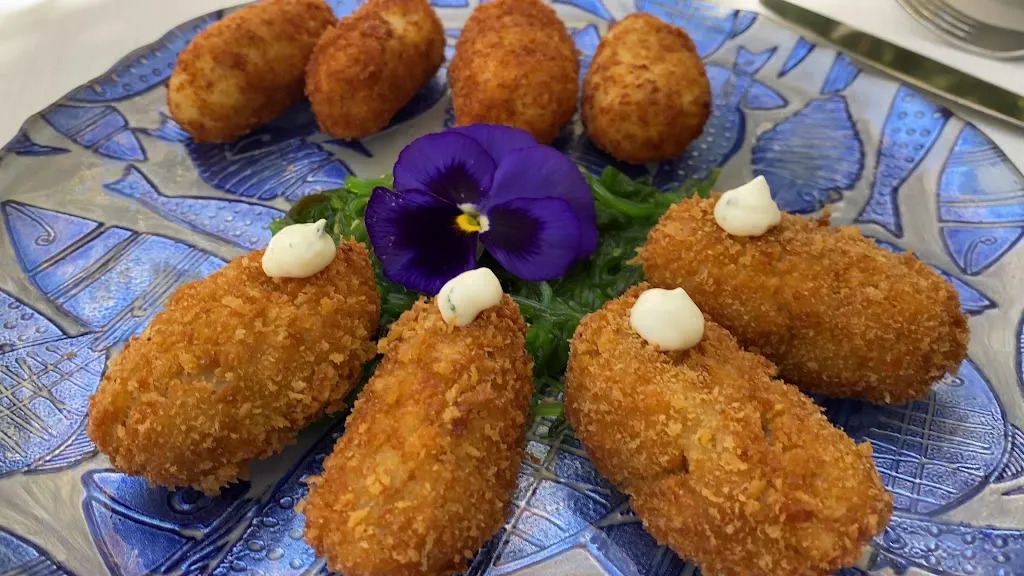 Casa Emiliana, restaurante con parque infantil_Viveros_slider_image_2