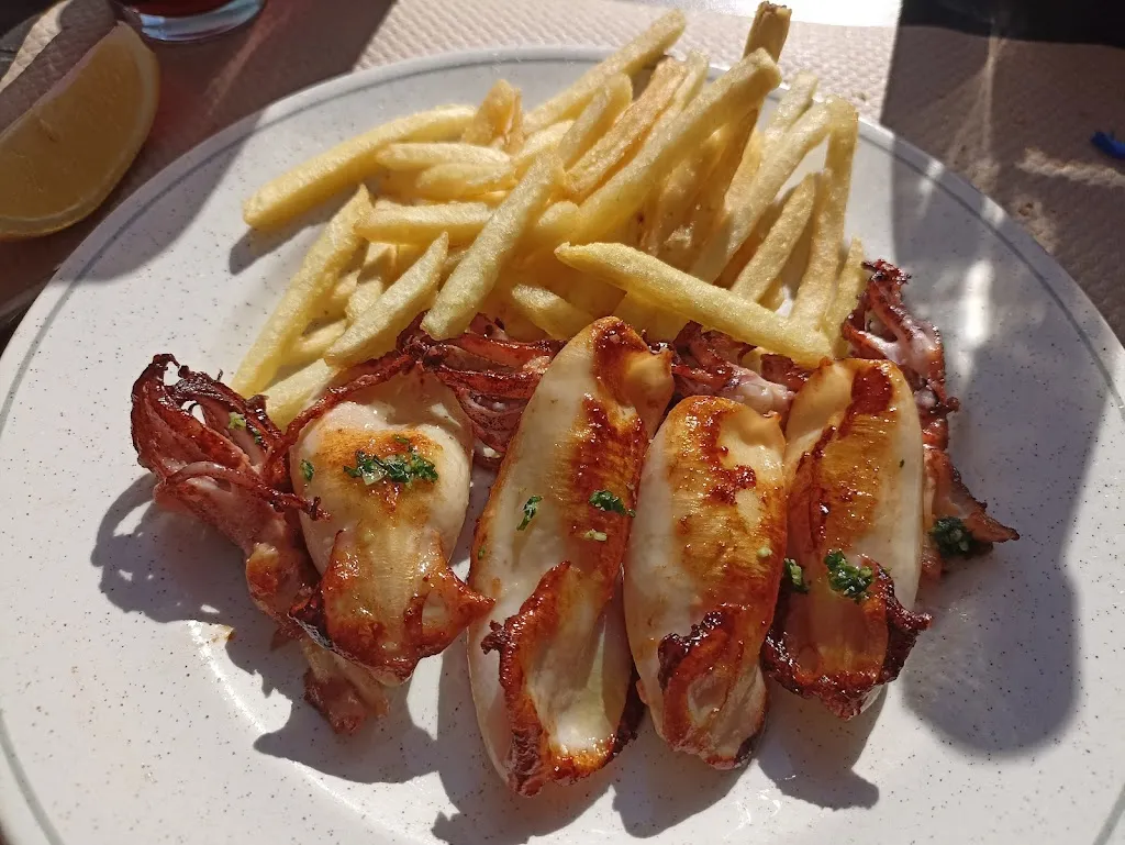 Josep Maria Coll_Bar Sala_Bàscara_review