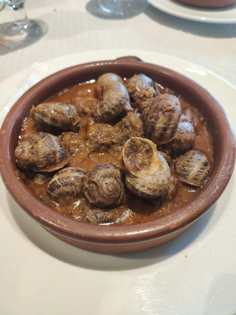 Menu_RESTAURANT LES ROQUES_Bàscara_image_9