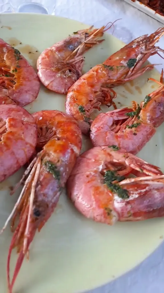 RESTAURANT LES ROQUES_Bàscara_slider_image_2