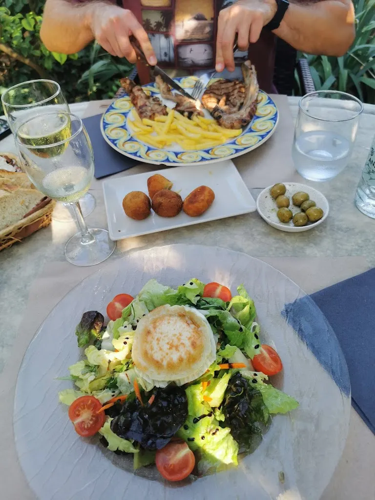 Karolina Dyrda_Restaurant Mas Pla_Bàscara_review