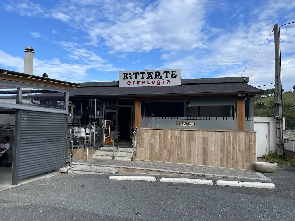 Bittarte jatetxea restaurant in Zumaia