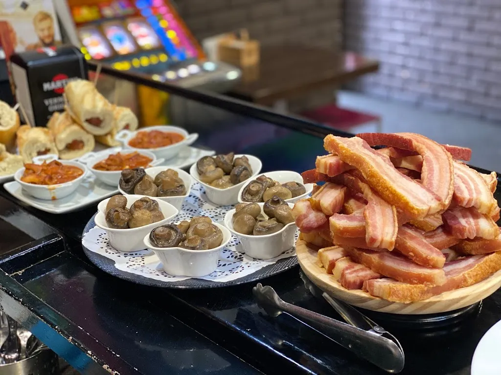 KANTAURI Taberna_Zumaia_slider_image_3