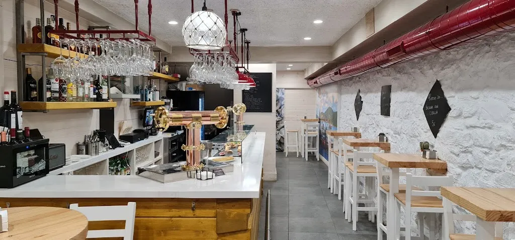 Itsaspe Zumaia_Zumaia_slider_image_1