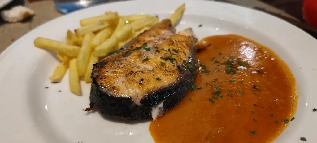 Bar Trapaia_Zumaia_slider_image_2