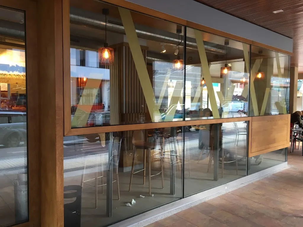 Alex Demas_Atari taberna_Zumaia_review