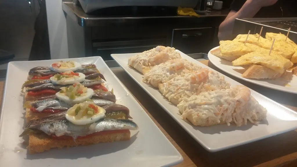 Atari taberna_Zumaia_slider_image_2