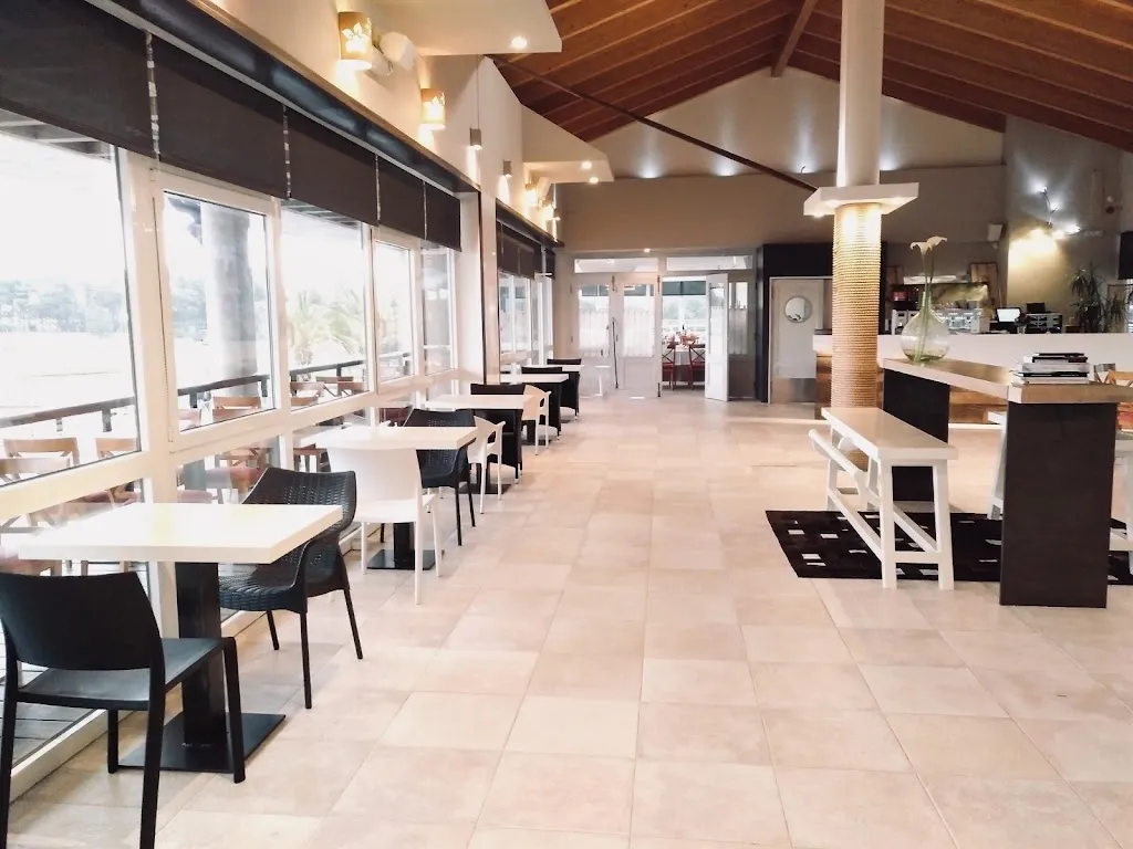 Mikel Bermejoren Txokoa restaurant in Zumaia