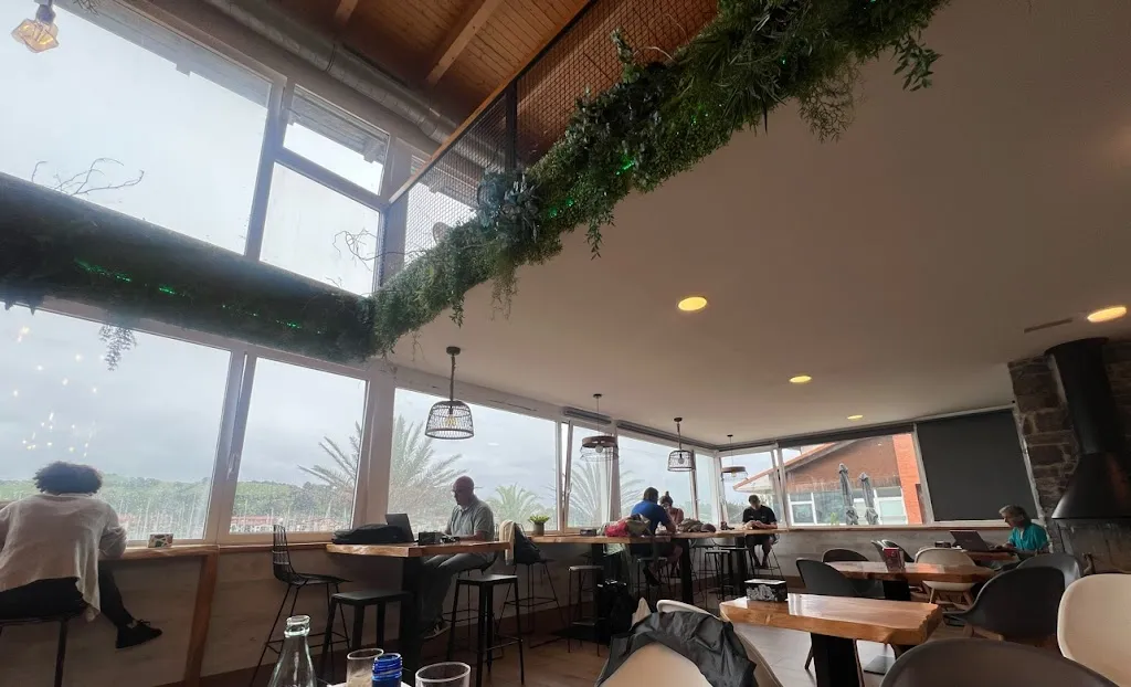 JP LookATme_Flysch Erretegia -_Zumaia_review