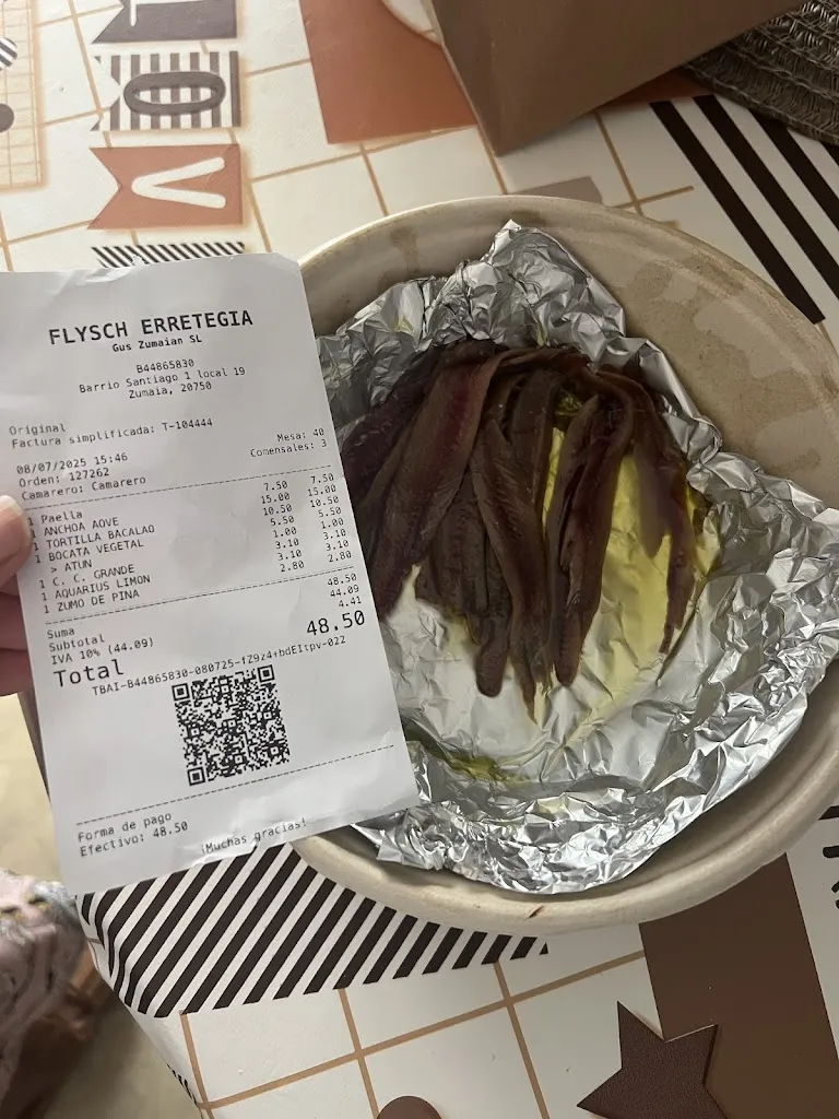 Younes Tarrifou_Flysch Erretegia -_Zumaia_review