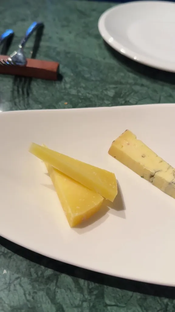 Joaquin Benito Martín_Muina Taberna_Zumaia_review