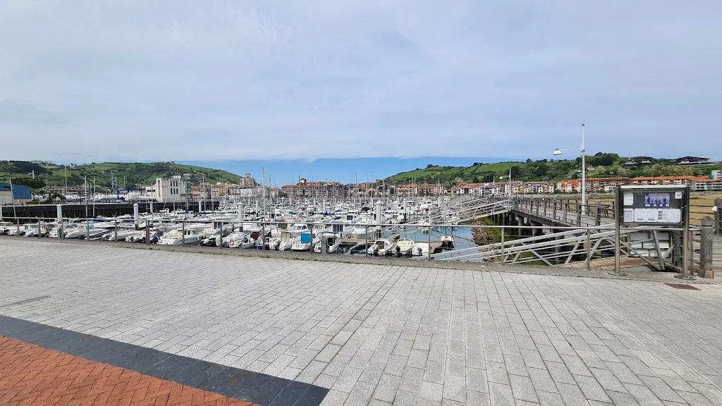 Algorri_Zumaia_slider_image_3