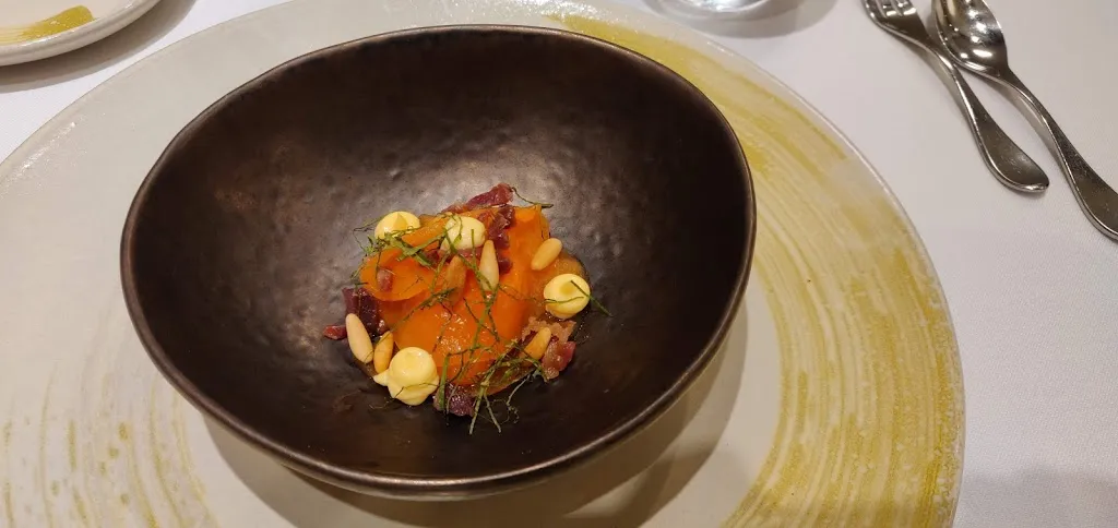 Ramon Noguera Hancock_LES MAGNÒLIES_Arbúcies_review