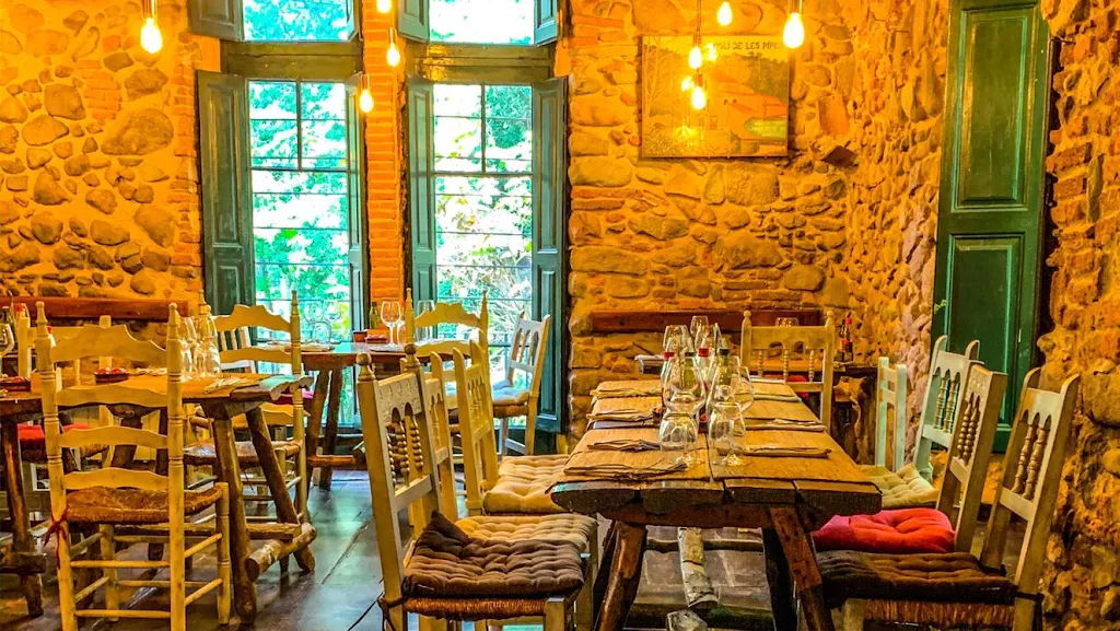 Restaurant El Molí de les Pipes restaurant in Arbúcies