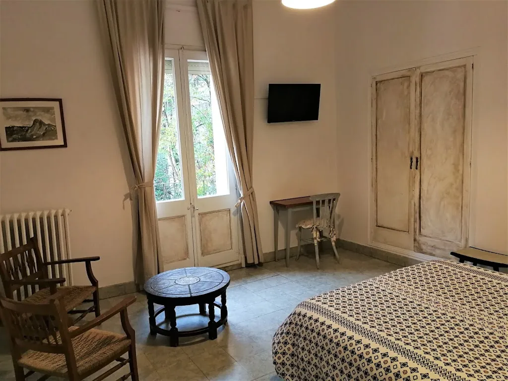 Hostal Montsoliu_Arbúcies_slider_image_3