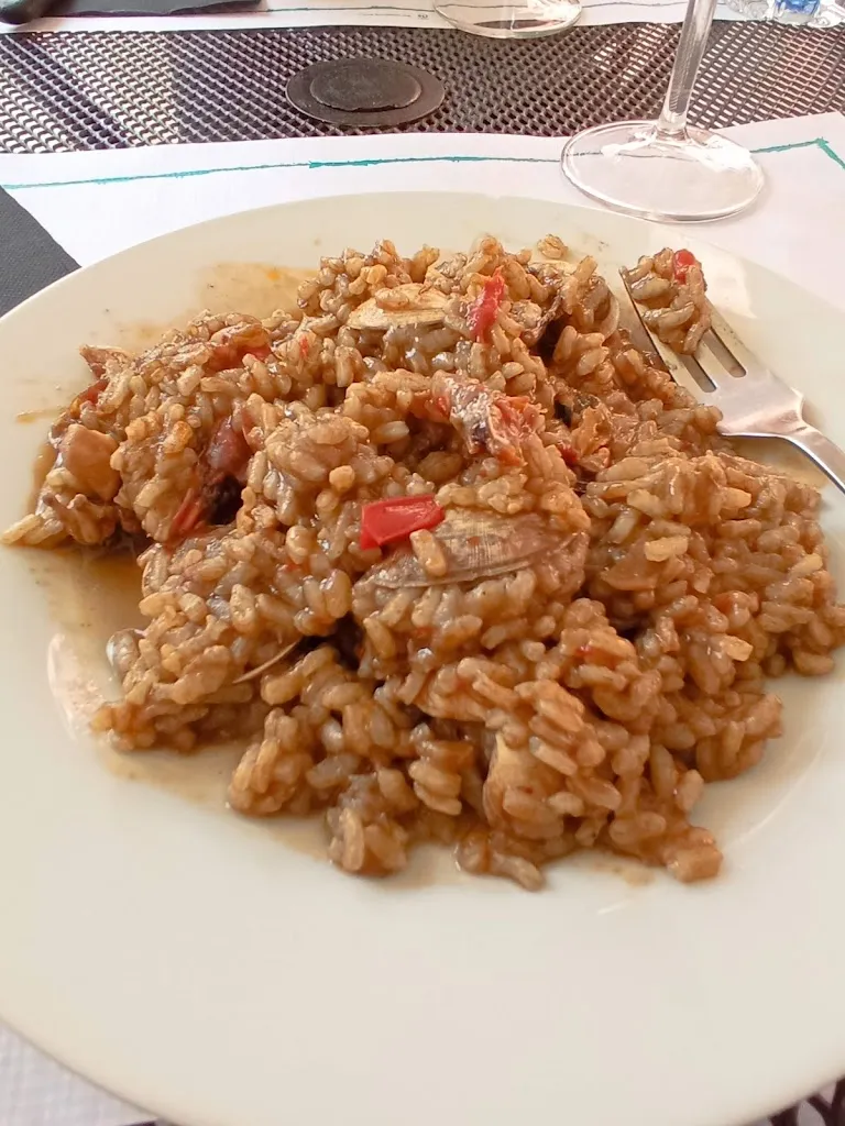 Maria Isabel Fuentes_Bar Restaurant Charlie_Arbúcies_review