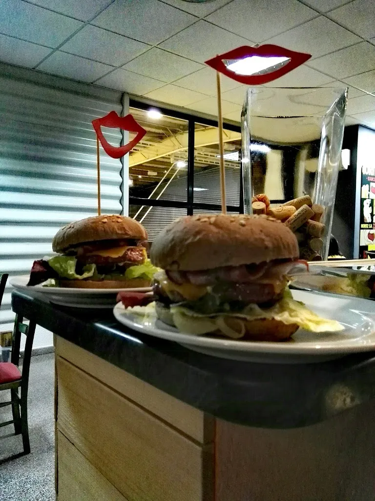 Menu_Bar, Hamburgueseria Elpoli_Arbúcies_image_8