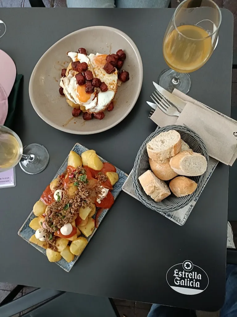 Łukasz Szabłowski_Toki-Ona Taberna_Zarautz_review