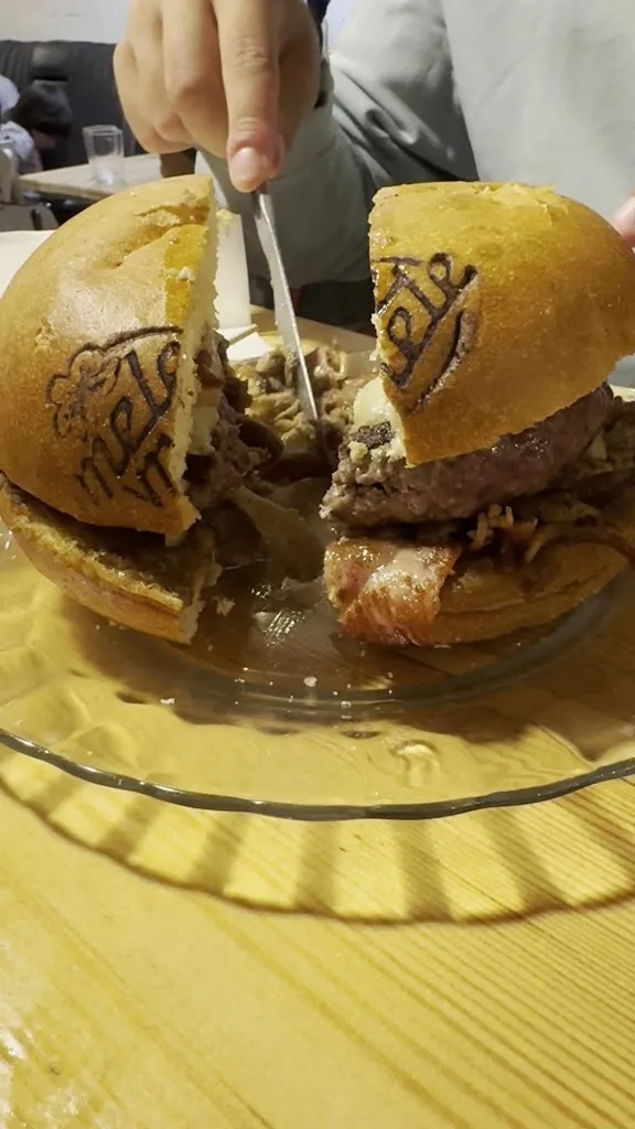 Mele Mele_Zarautz_slider_image_2