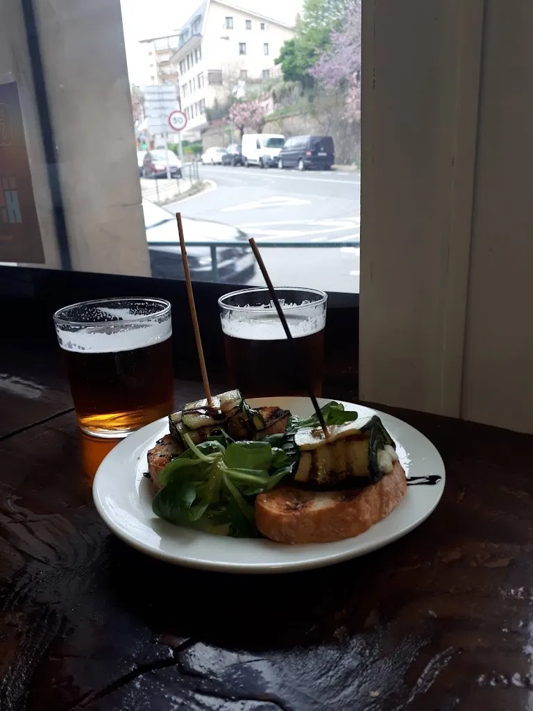 Annie “An_Sc” Sansón_Torino Jatetxea_Zarautz_recensione