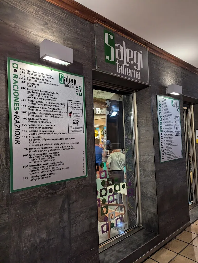 Salegi Taberna_Zarautz_slider_image_1