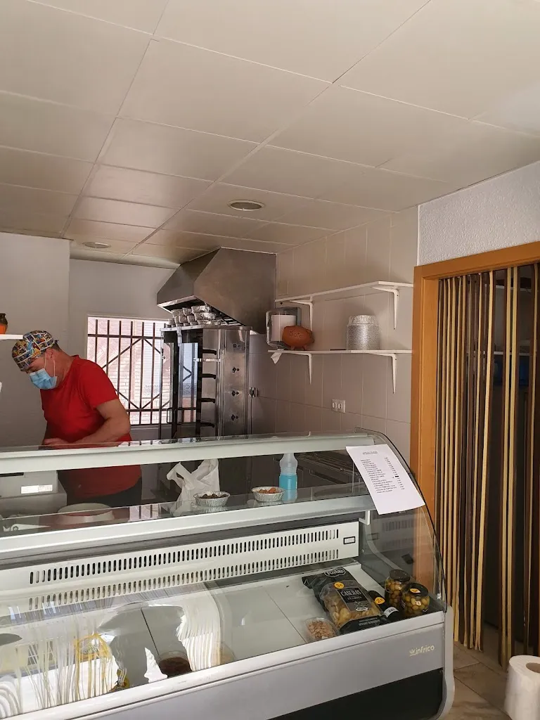 José Luis Cifuentes_Pollastres Rostits La Cantereria_Agost_review